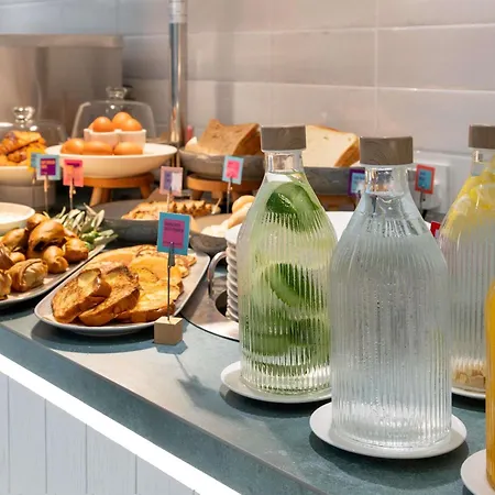 Ibis Styles Larnaca-3